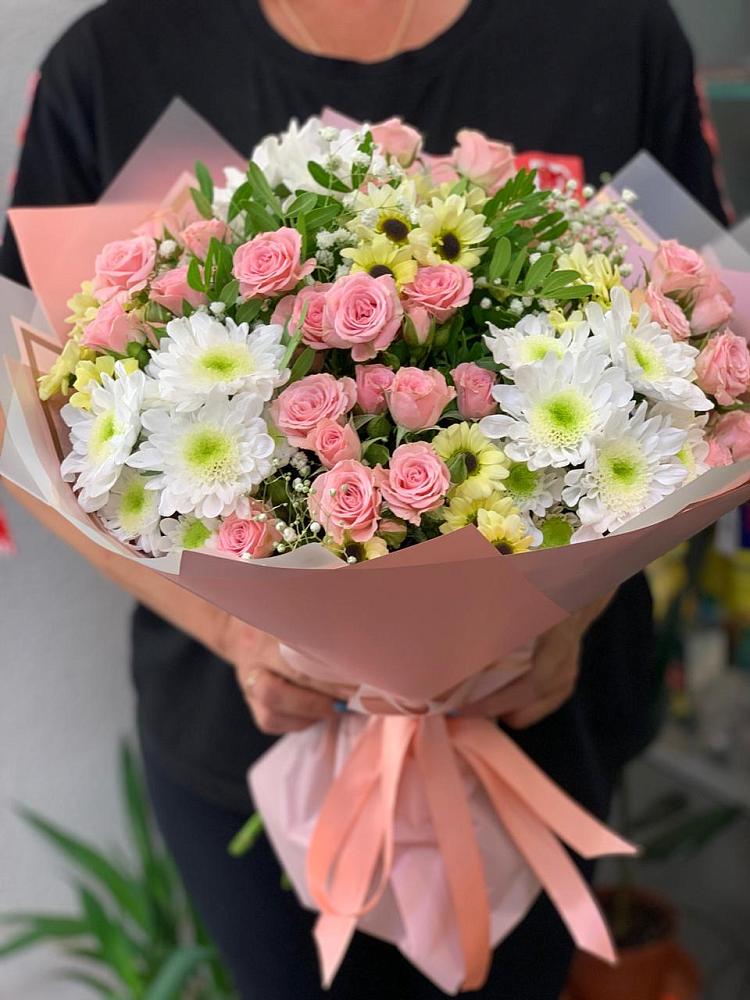 Букет цветов из: Розы и Хризантемы в Шипицыно