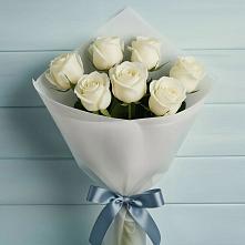 Букет 7 Белых роз Эдлесс Лав в Шипицыно