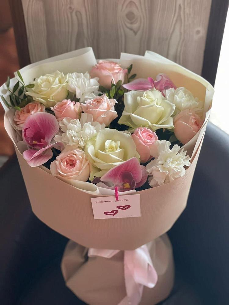 Букет цветов из: Орхидеи, Розы и Гвоздики в Шипицыно