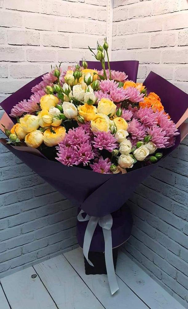 Букет цветов из: Хризантемы и Розы в Шипицыно
