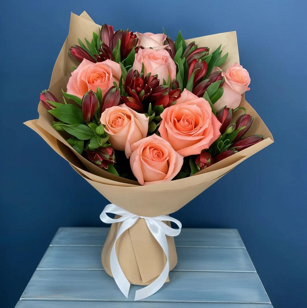 Букет цветов из: Розы и Альстромерии в Шипицыно