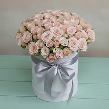 Цветочная композиция из Розы в шляпной коробке в Шипицыно