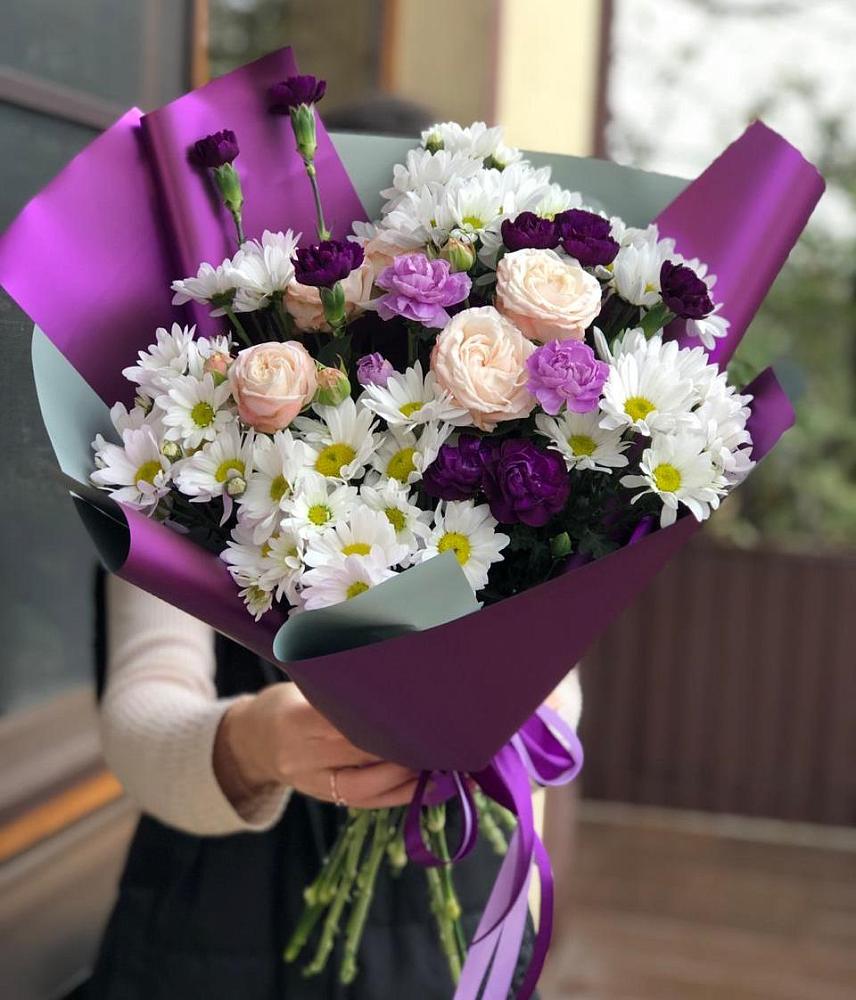 Букет цветов из: Хризантемы, Гвоздики и Розы в Шипицыно