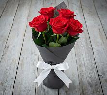 Букет 5 Красных роз Эдлесс Лав #REPLACE_PRED# Шипицыно