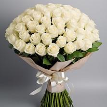 Букет 101 беля роза Белоснежка в Шипицыно