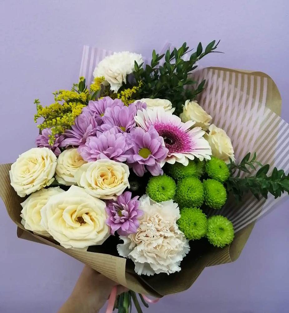 Букет цветов из: Хризантемы, Розы, Гвоздики и Герберы в Шипицыно